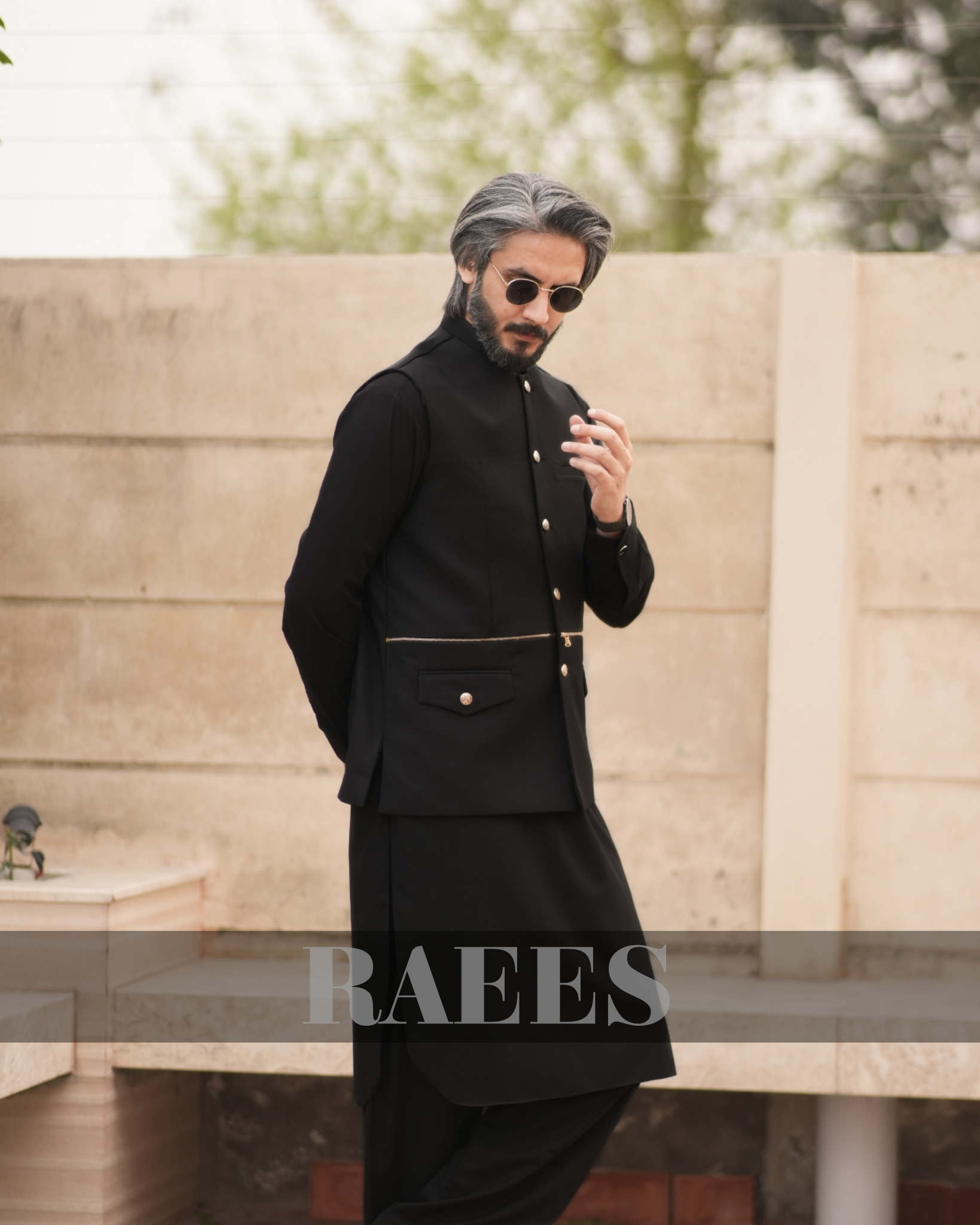 Black Zipper Waistcoat